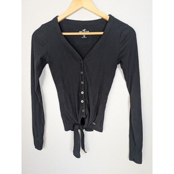 HOLLISTER Woman's XS Black Long Sleeve Ribbed Scoop V neck Button Up Tie Top 176 - Picture 1 of 7